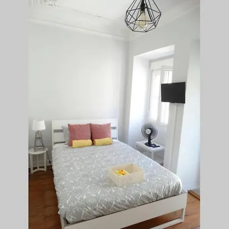 3 Bedrooms Ap In Graca - Great For Families&groups Lisbon
